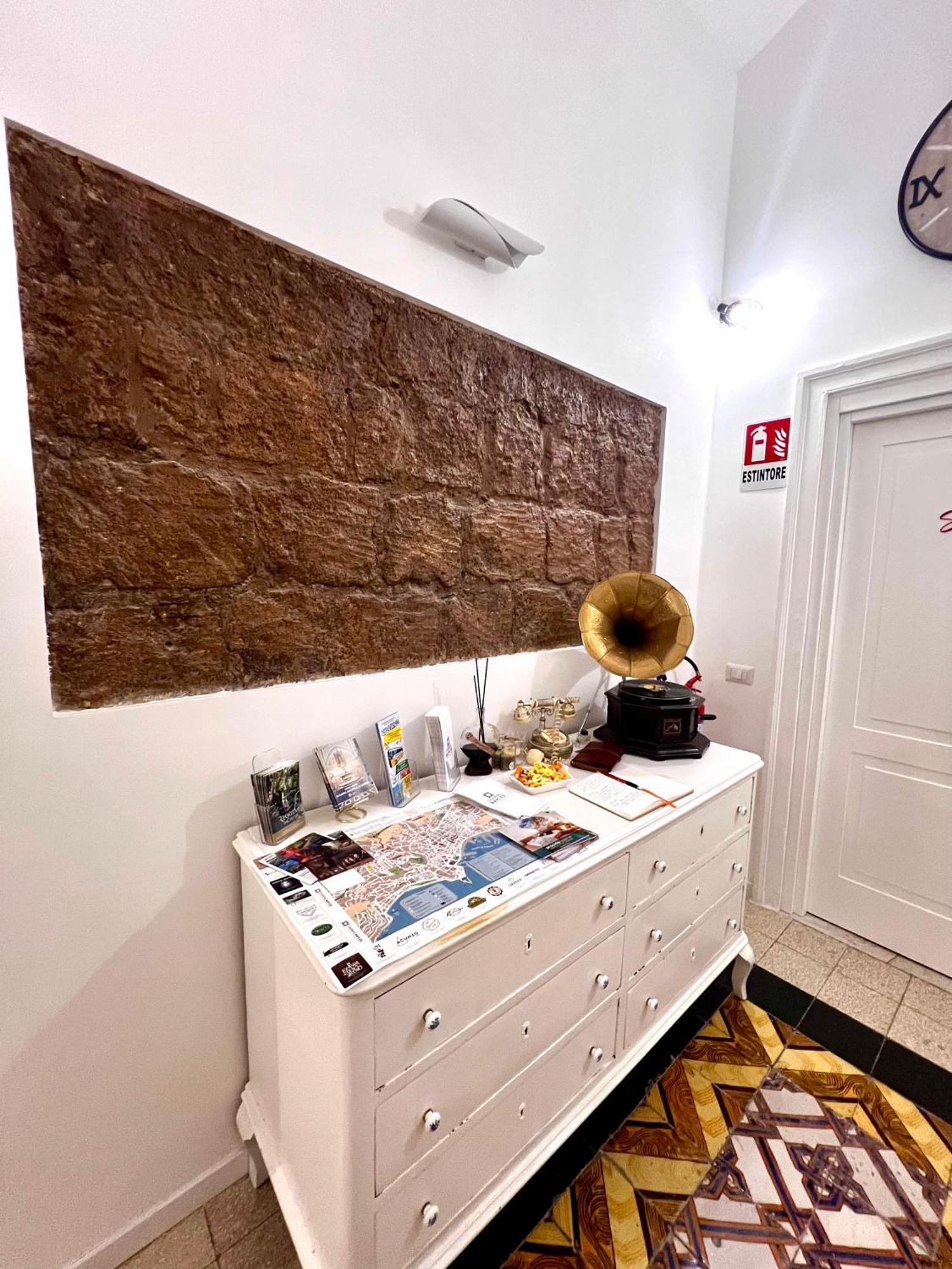 Suite Scarlatti Napoli Bagian luar foto